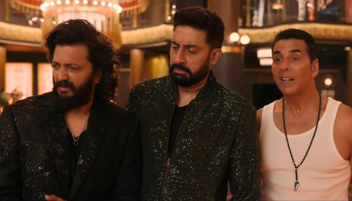 Riteish Deshmukh, Abhishek Bachchan and Akshay Kumar in Housefull 5